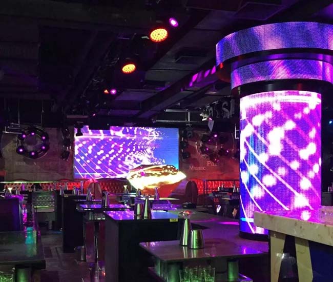 Bar LED display solutions that are loved by young people