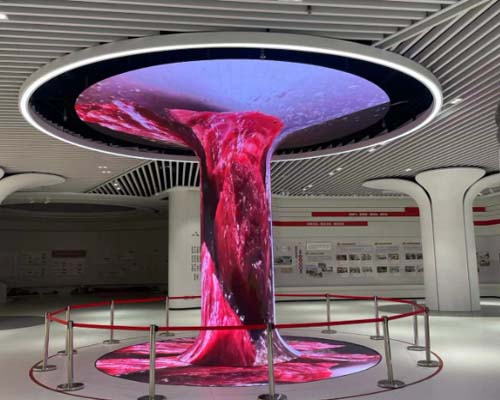 5 LED Displays with Extraordinary Creativity